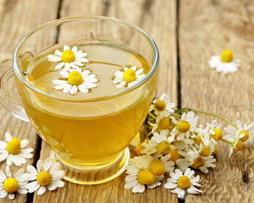 Kamille Thee: Ontdek de kalmerende kracht van deze thee