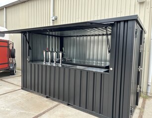 Maatwerk barcontainer inrichting