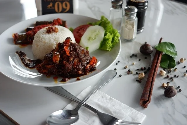 Recept voor rendang met daun salamblad