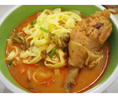 Pittige kip kerrie met hete kerrie kruiden