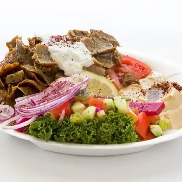 Gyros met frisse Griekse salade en gyros kruiden