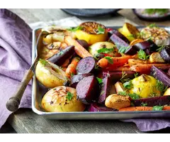 Geroosterde groenten met dipper pesto rosso