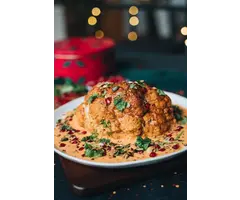 Aardappel bloemkool curry met hindoestaanse kruiden