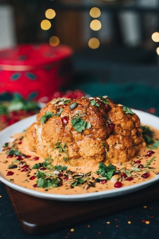 Aardappel bloemkool curry met hindoestaanse kruiden