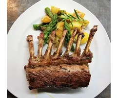 Pittig geroosterd lamsvlees met knoflook