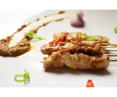 Sate van kip met sate kruiden