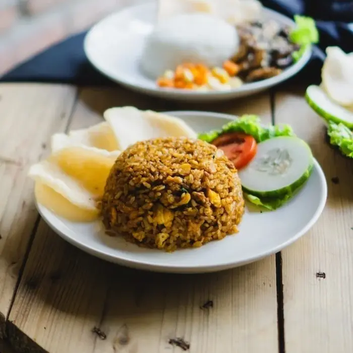 Recept voor veganistische nasi goreng