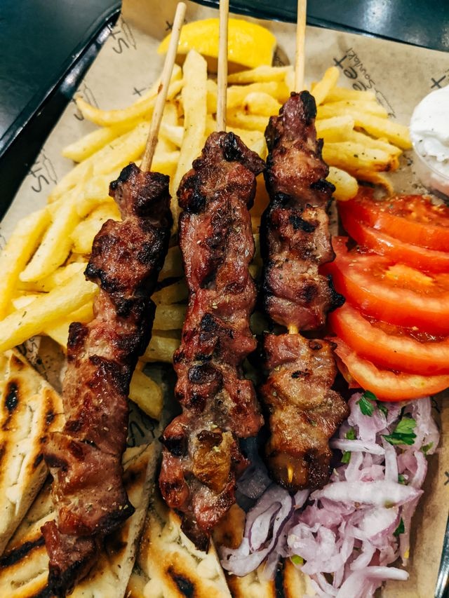Welke kruiden passen bij souvlaki?