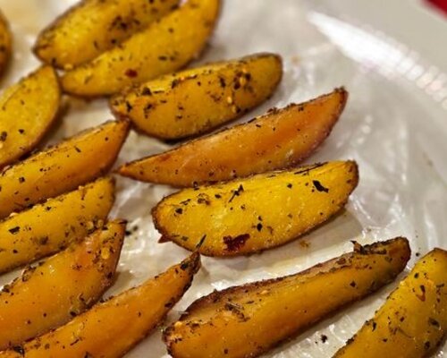 Welke kruiden passen bij aardappelen?