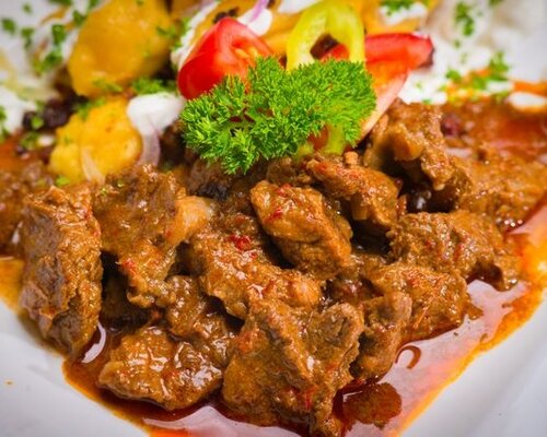 Zelf hachee kruiden maken: zo mix je deze Hollandse klassieker
