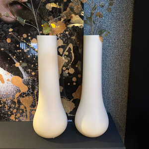 Bombyxx Vaas Beige Ethereal