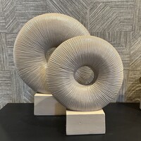 Ornament beige