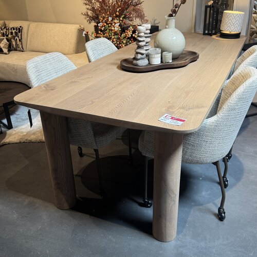 Eetkamertafel 240x100