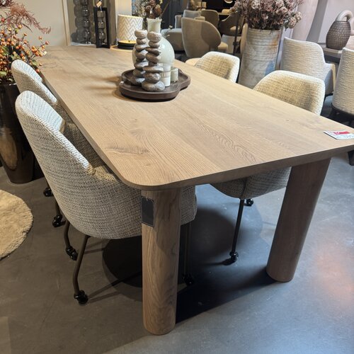 Eetkamertafel 240x100