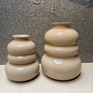 Vaas Beige