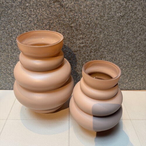 Vaas Warm Beige