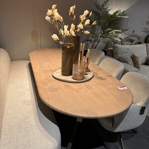 Eetkamertafel recht ovaal