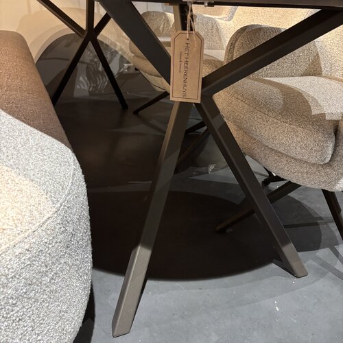 Eetkamertafel recht ovaal