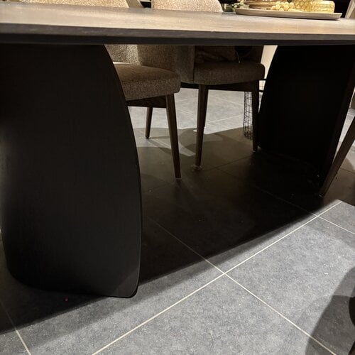 Eetkamertafel organisch