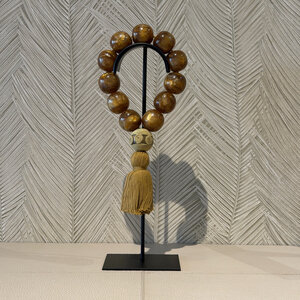 Ketting kralen met dot op standaard Olijf