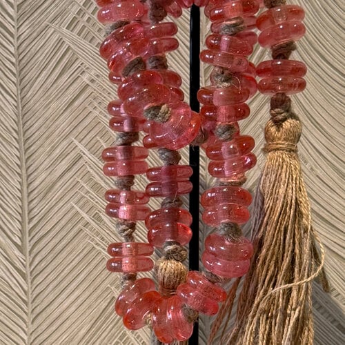 Ketting op voet  bruin Roze