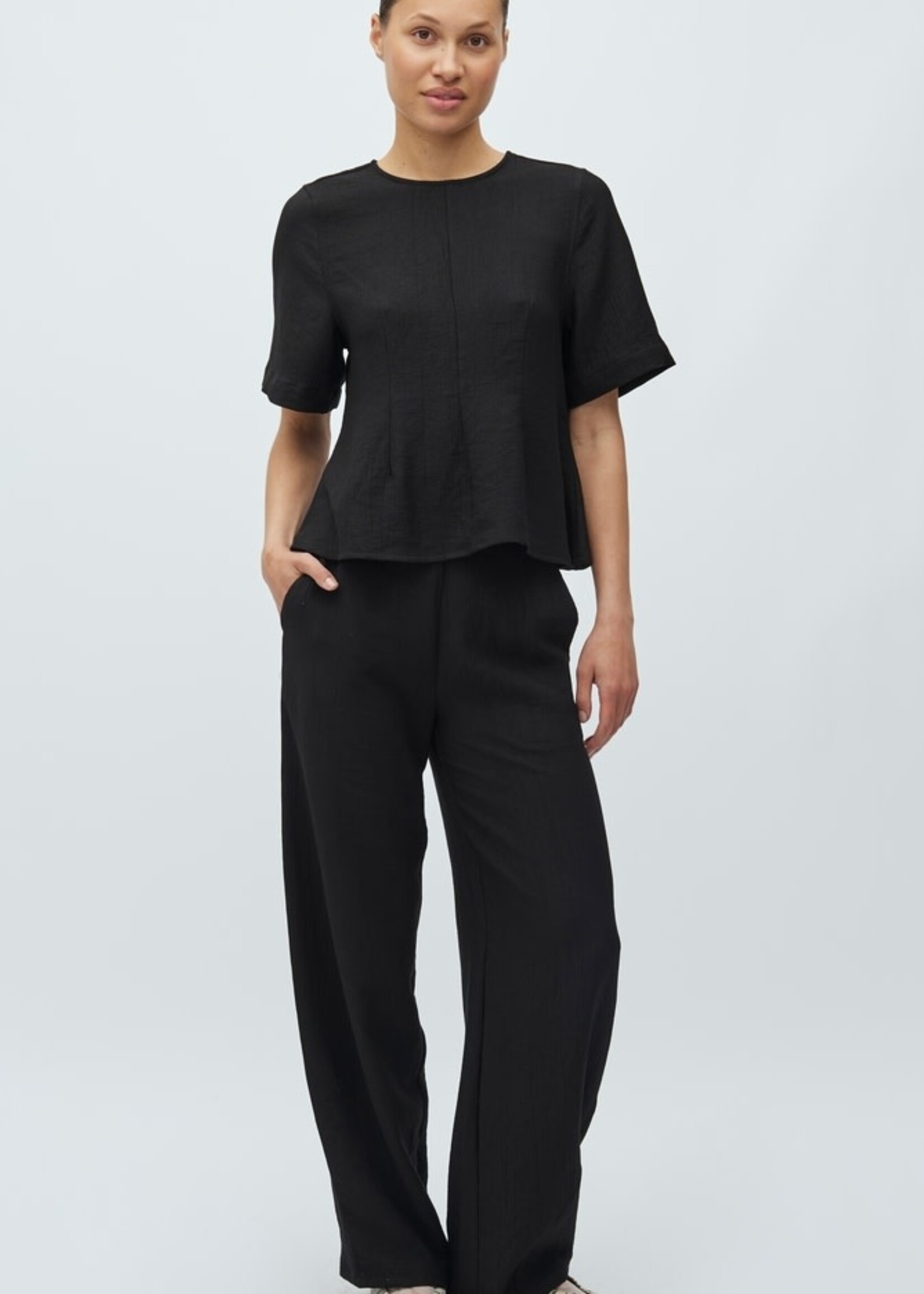 MbyM Emryn-M Remilla