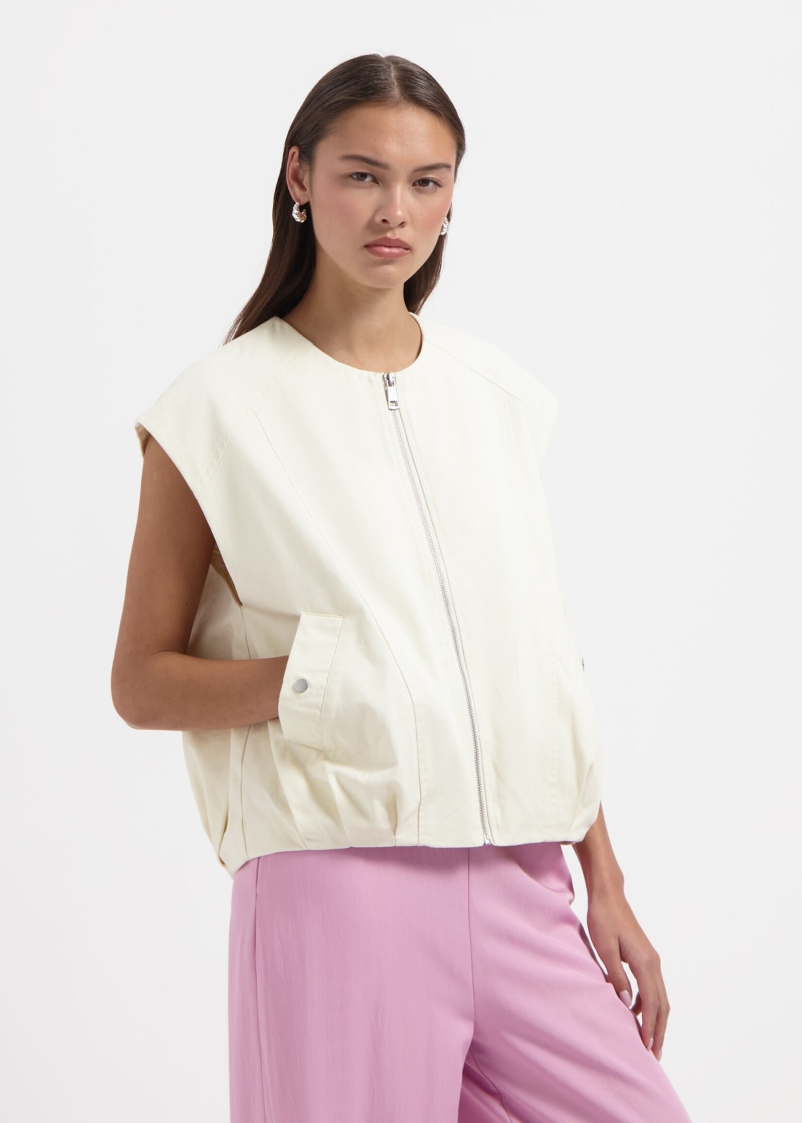 Nous Sommes Labels Talia Vest