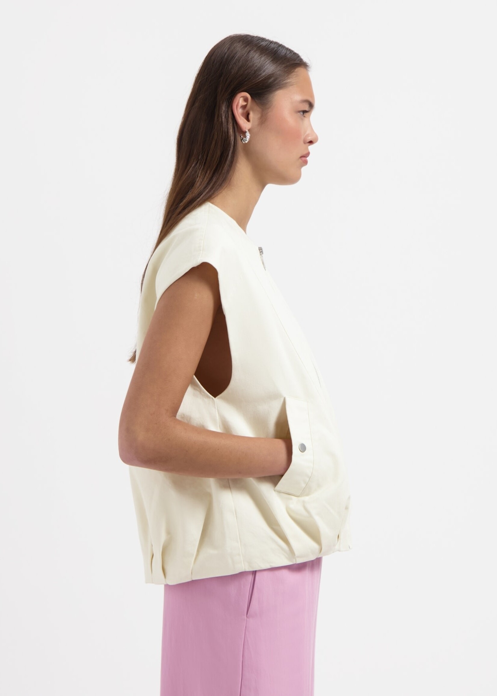 Nous Sommes Labels Talia Vest