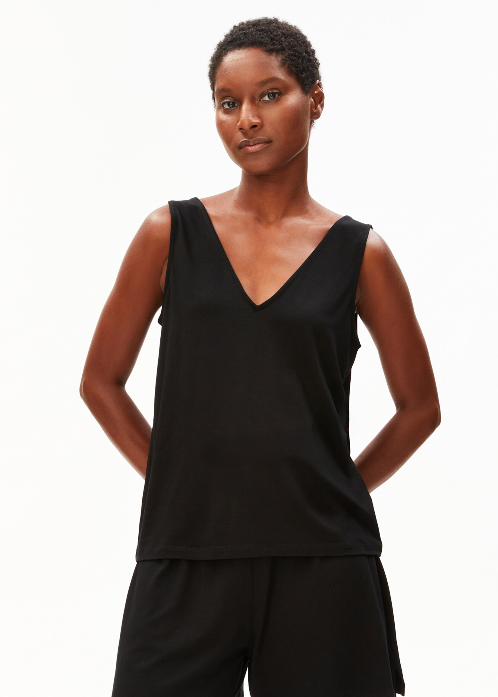 Armedangels V-NECK JERSEY TOP