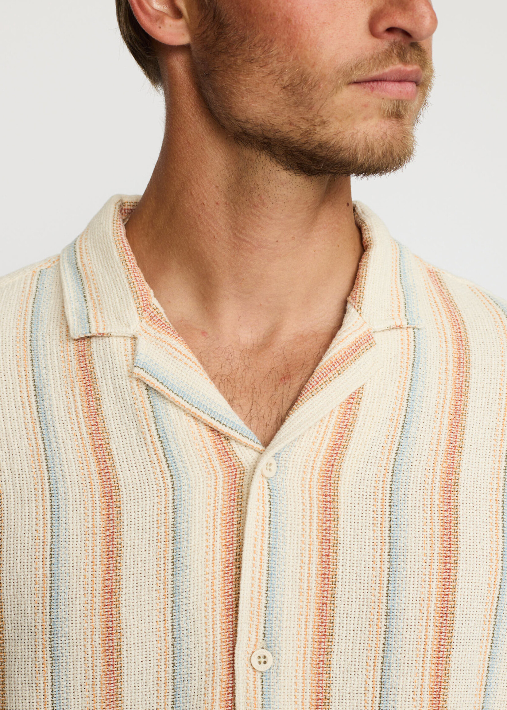 REVOLUTION 3242 Short-sleeved Cuban Shirt