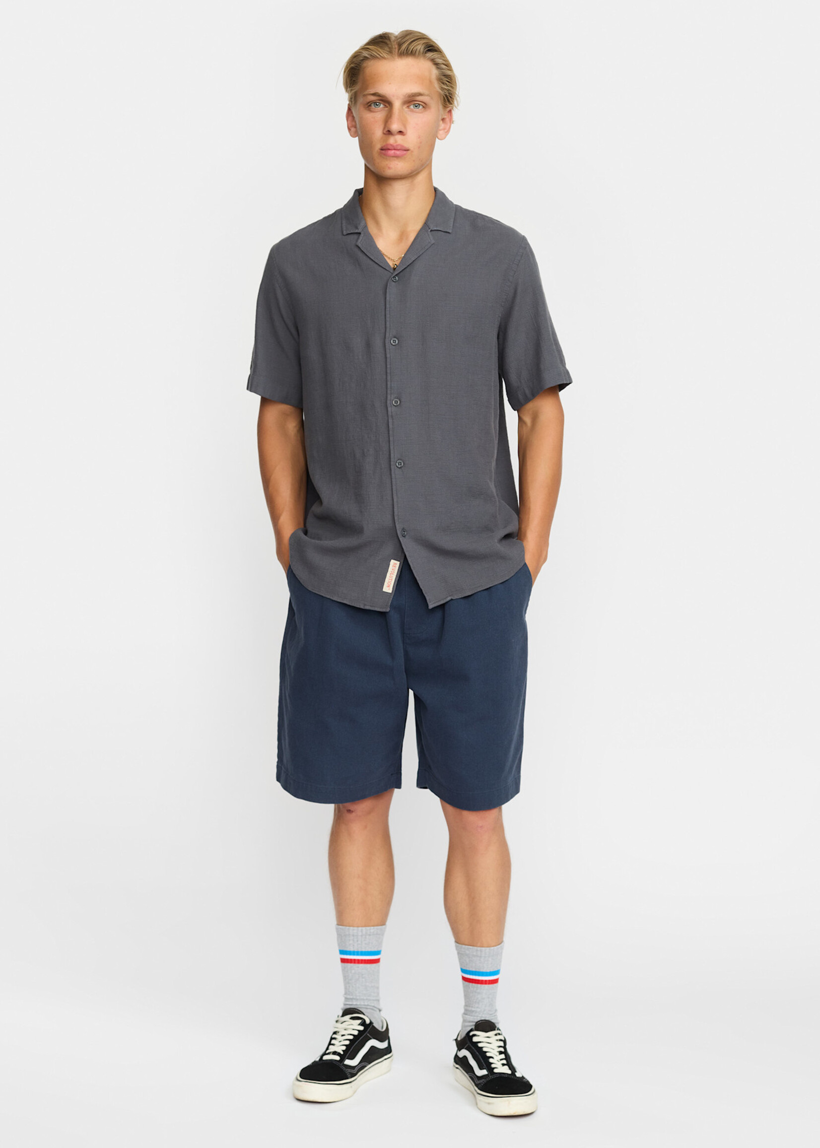 REVOLUTION 3927 Short-sleeved Cuban Shirt