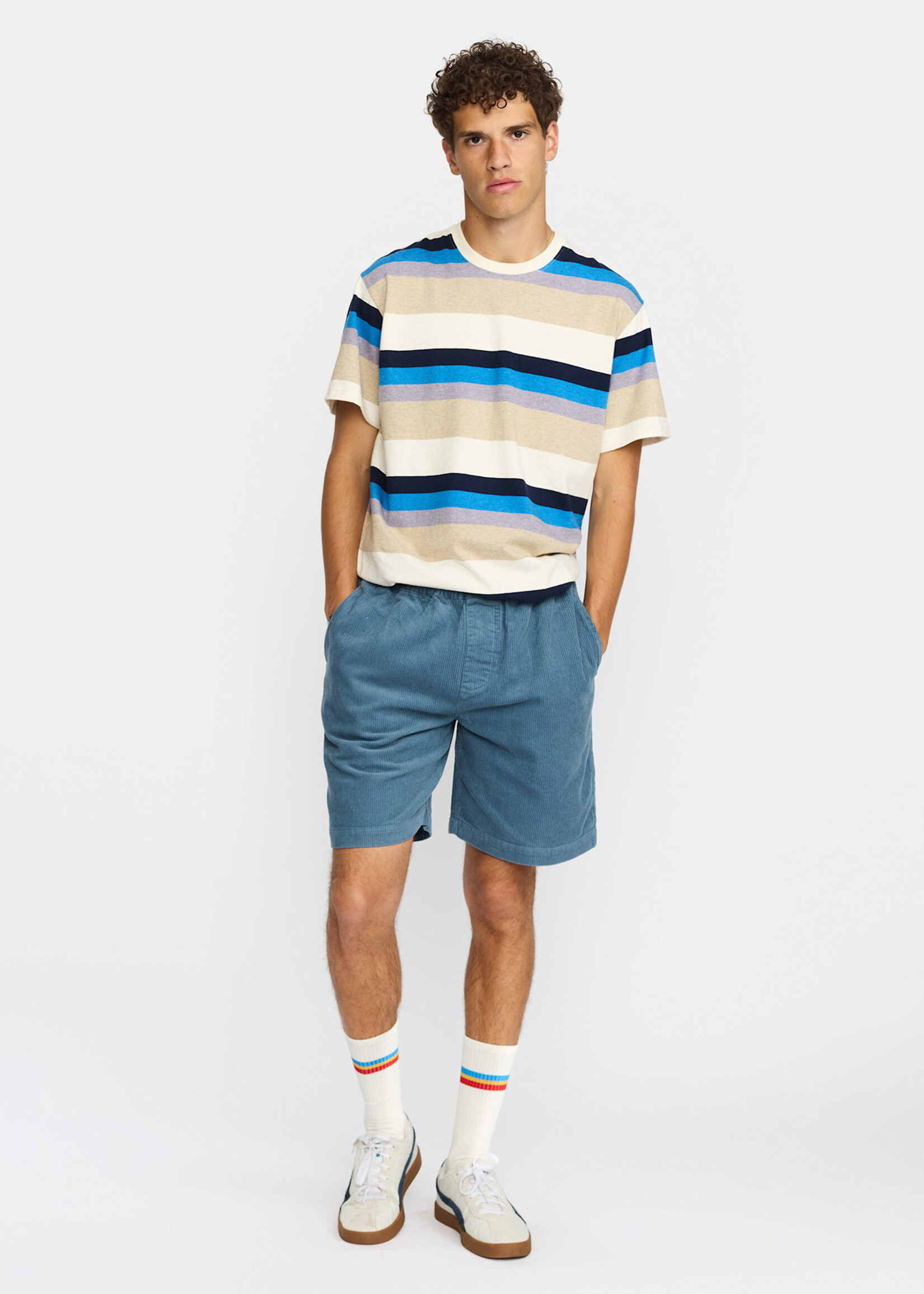 REVOLUTION 4053 Long Casual Shorts