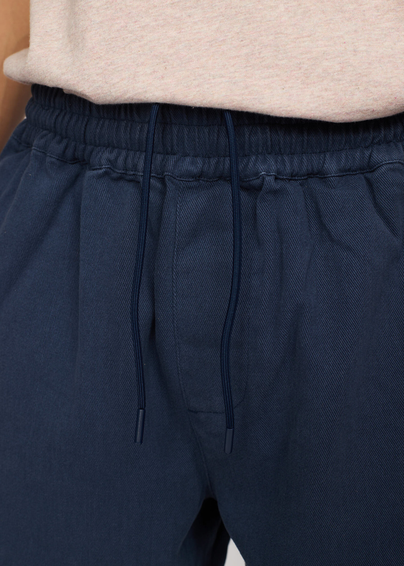 REVOLUTION 4054 Long Casual Shorts