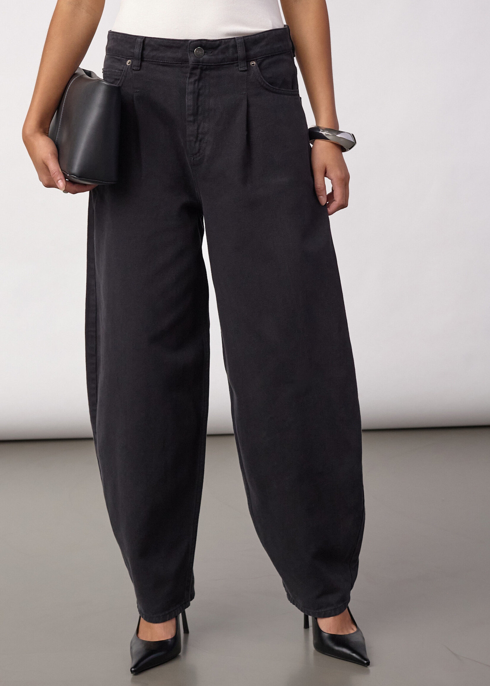 Cocouture AkiraCC Barrel Pant
