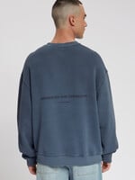 Law of the Sea TORRIA GARMENT DYED CREWNECK SWEAT