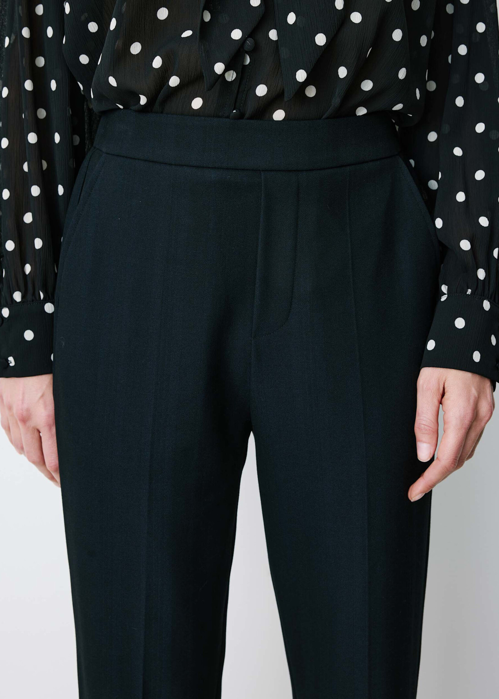 Grace & Mila FW2613039 Armstrong