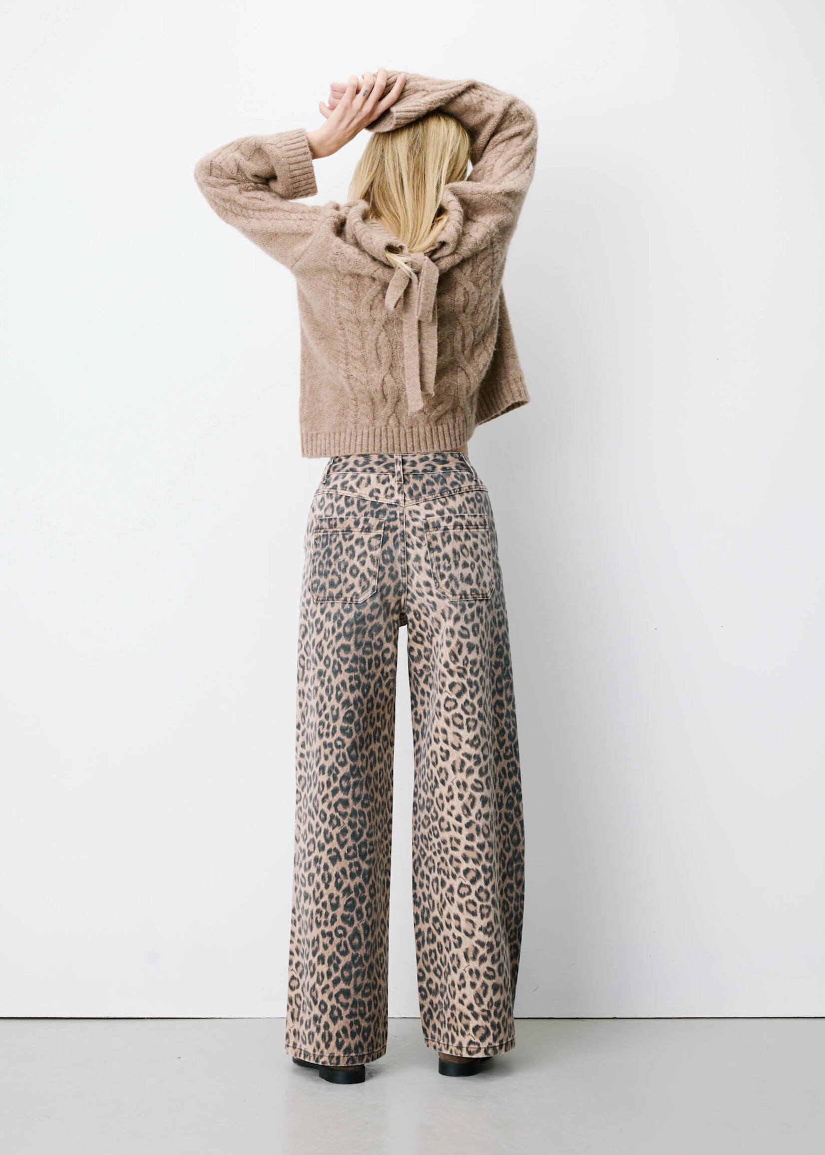 Grace & Mila FW2613006 SOCCA
