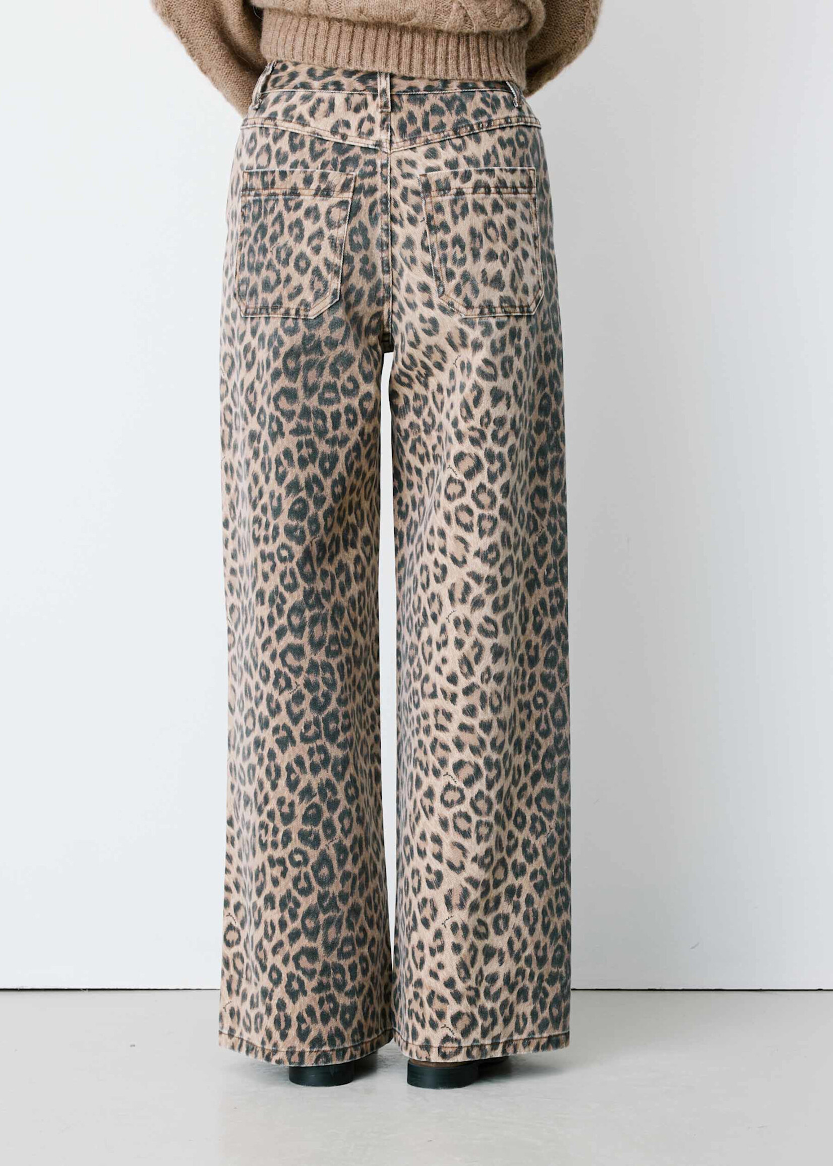 Grace & Mila FW2613006 SOCCA