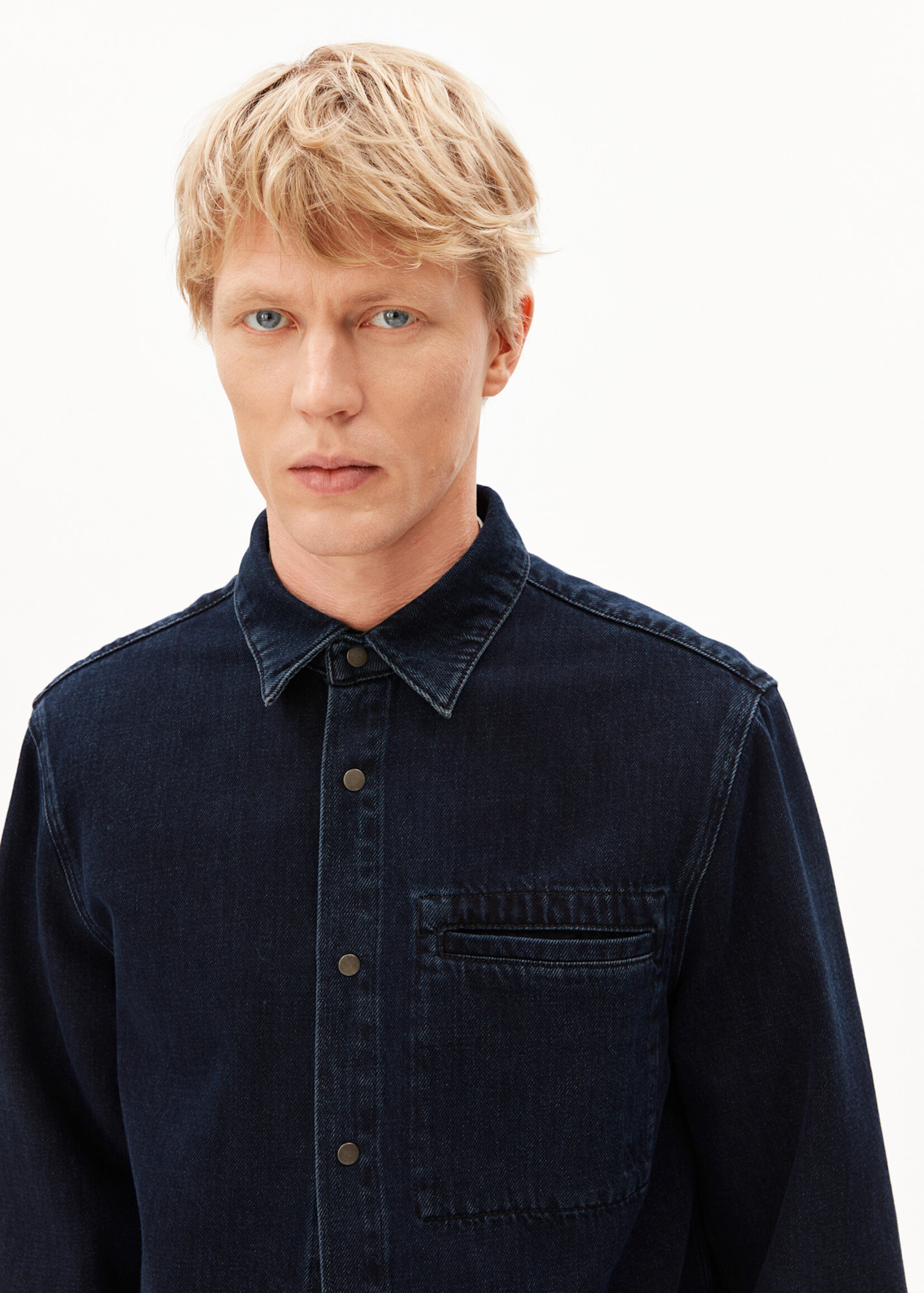 Armedangels WELT POCKET DENIM SHIRT