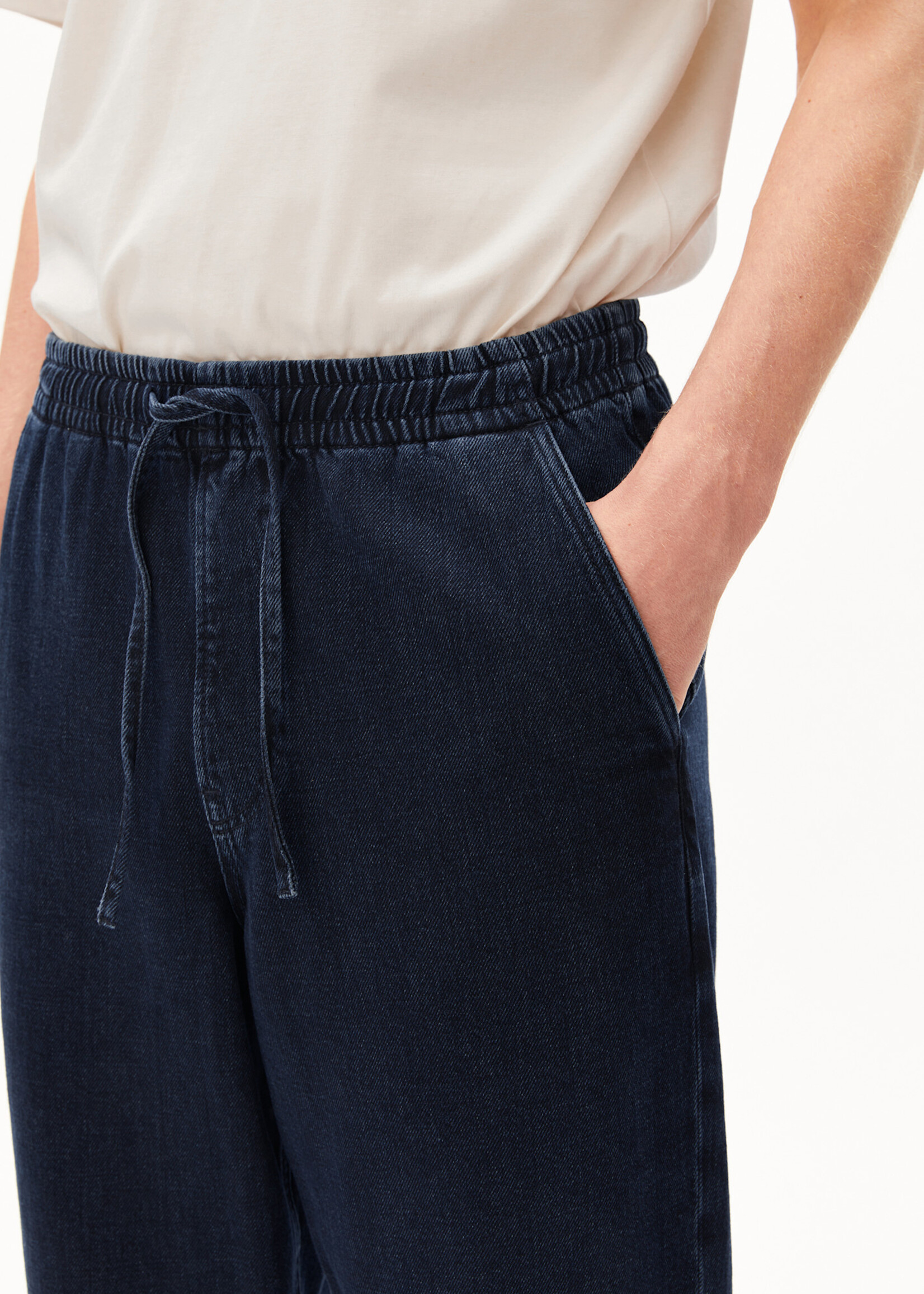 Armedangels PULL ON DENIM TAPERED PANT