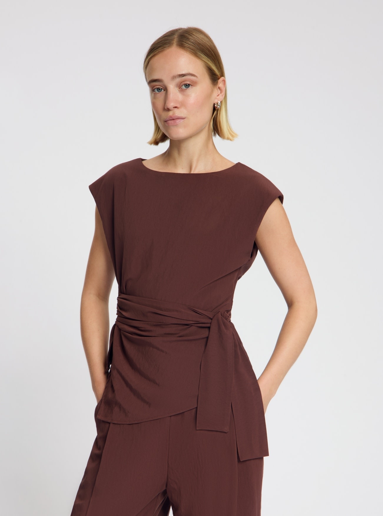 Nous Sommes Labels Maddie Tie Top