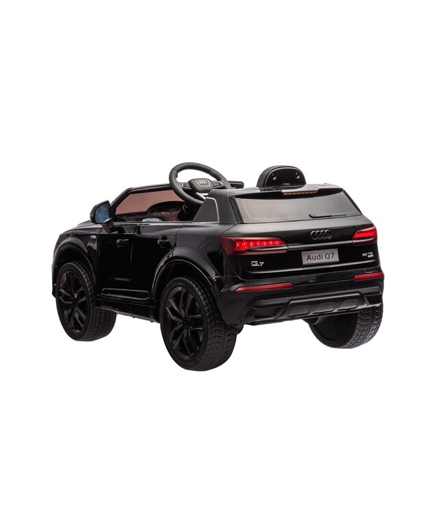 Audi Q7 electric children's car, 12 volt, rubber tires and more!
