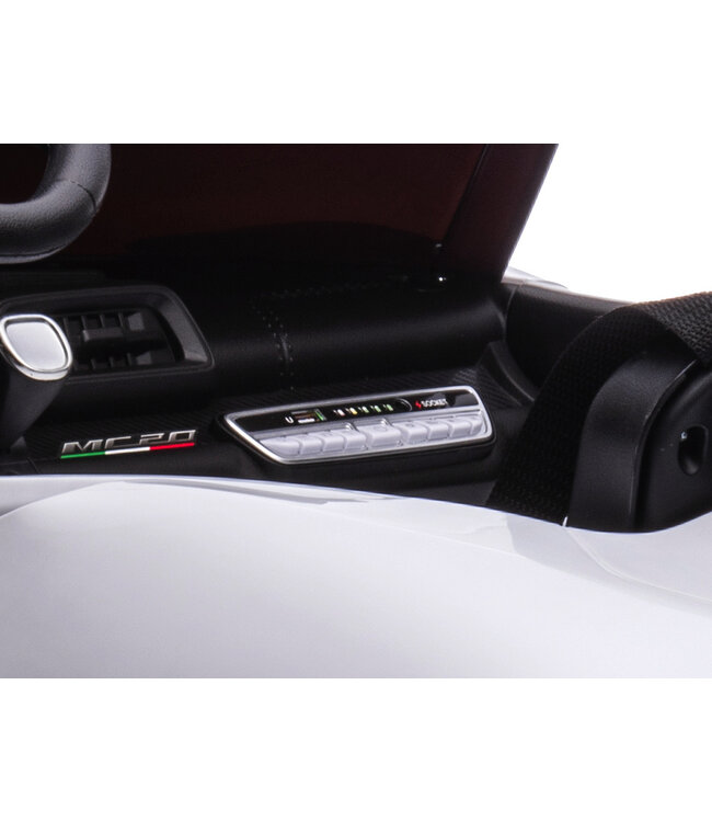Maserati MC20 2-Sitzer, 24-V-Elektro-Kinderauto, Gummireifen, Ledersitz.
