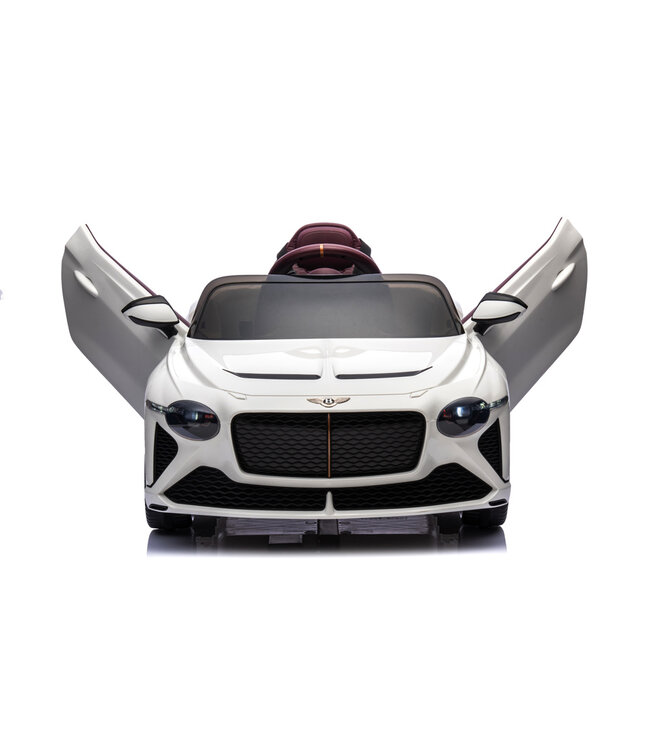 Bentley Bacalar, 12 volt electric children's car, leather seat, rubber tires and more.