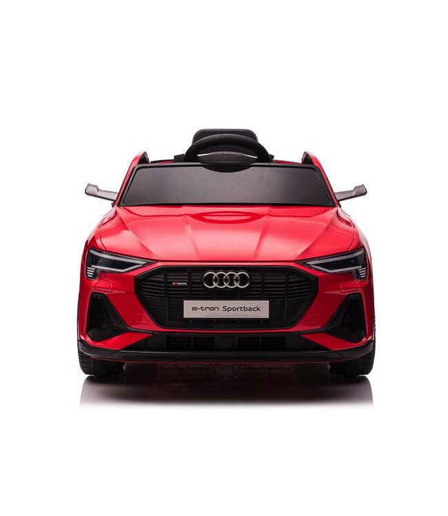 Audi e-tron, 12-Volt-Elektro-Kinderauto mit Gummireifen, Ledersitz und mehr!