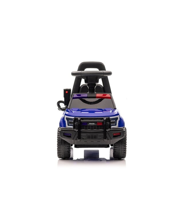 Coche correpasillos de policía con luces de sirena y un walkie talkie real