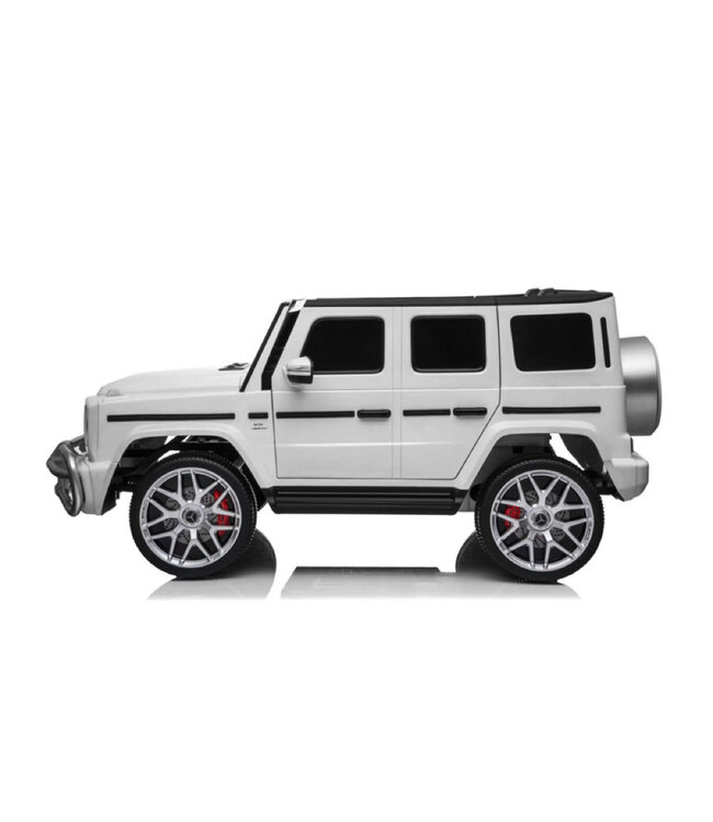 2 persoons Mercedes G63 AMG, 24v en 4x4 kinder accu voertuig!