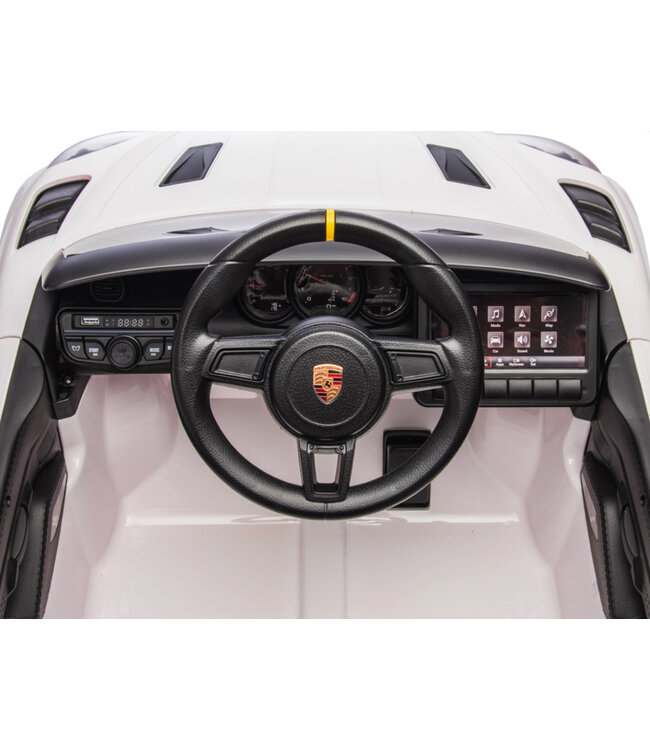 Porsche Spyder RS, 12-Volt-Kinderbatterieauto, Gummireifen, Ledersitz und mehr!