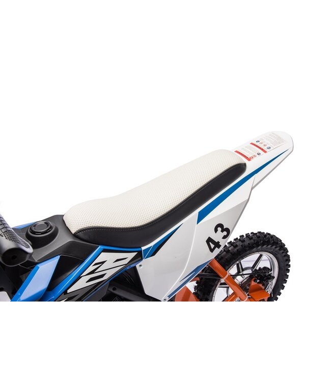 Cross motor, 36 volt electric motor with pneumatic tires and artificial leather seat!