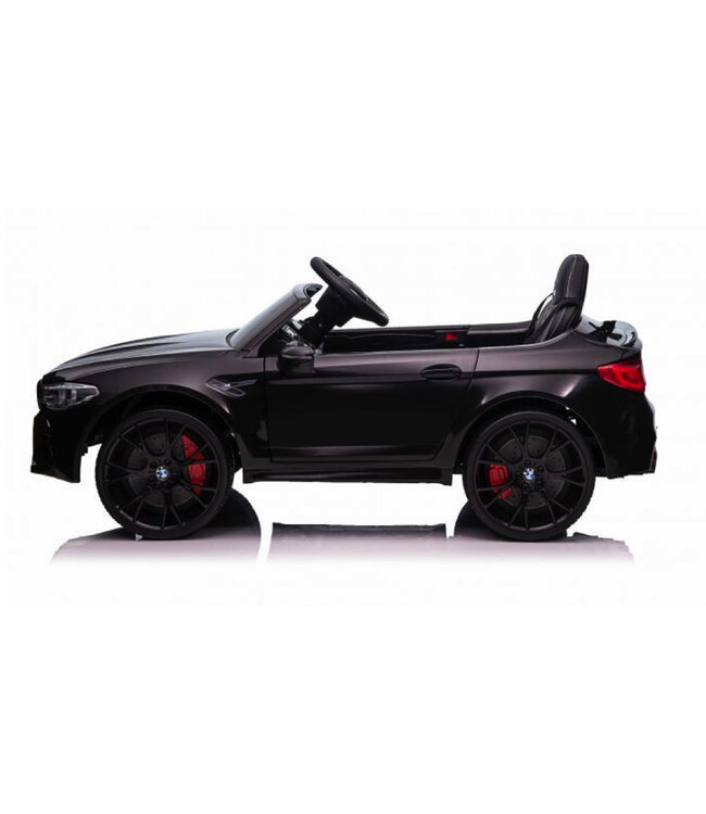 BMW M5, Leder zitje, Rubberen banden, Kinder Accu Auto!